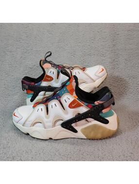 Nike Air Huarache Craft Lunar New Year Women 8.5  FD4621-181
